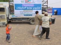 بدعم كويتي .... تدشين مشروع لتوزيع ألف مكيف على الأسر النازحة والأشد احتياجًا في مأرب
