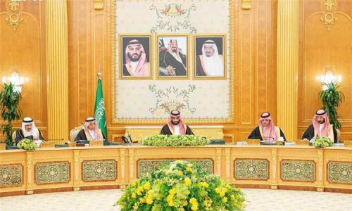 السعودية تجدد دعمها الكامل لمجلس القيادة الرئاسي والحكومة لإنهاء الانقلاب الحوثي واستعادة مؤسسات الدولة